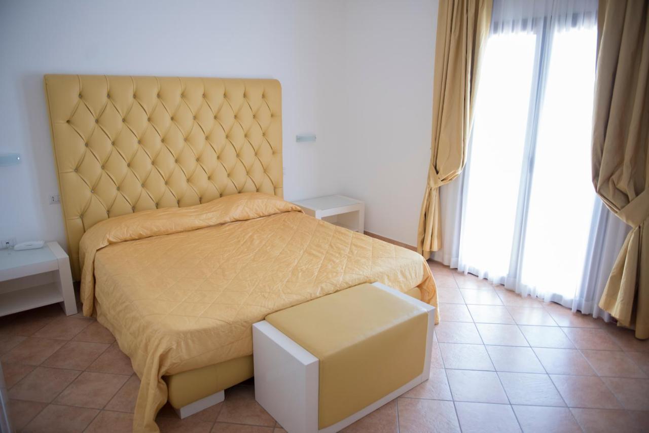 Hotel Caluna Charme San Giovanni a Piro Exterior photo